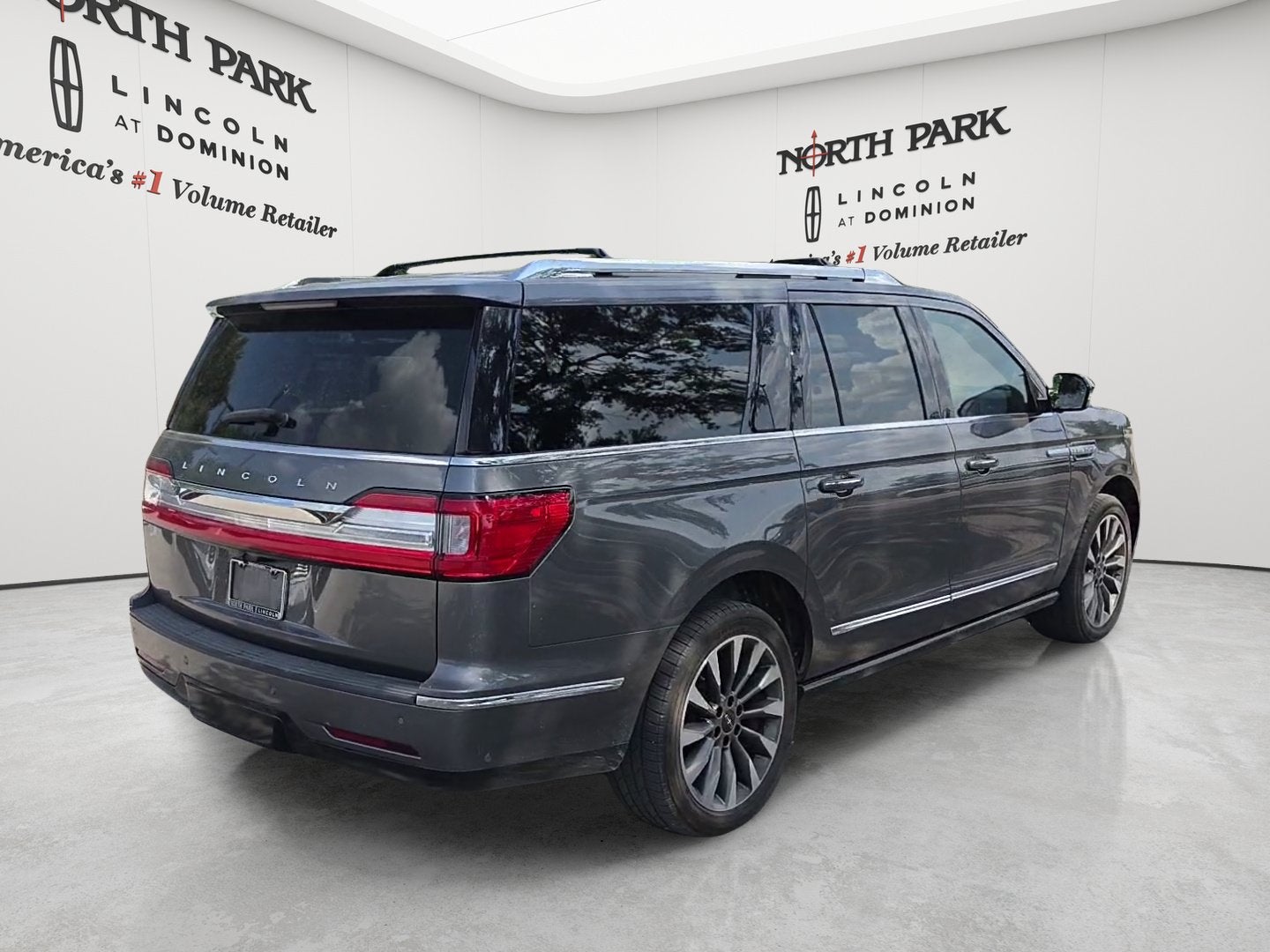 2021 Lincoln Navigator L Reserve