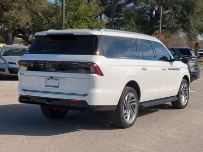 2026 Lincoln Navigator L Premiere