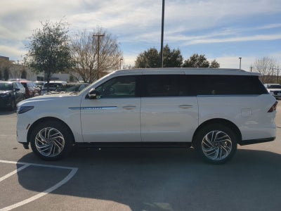 2026 Lincoln Navigator L Premiere
