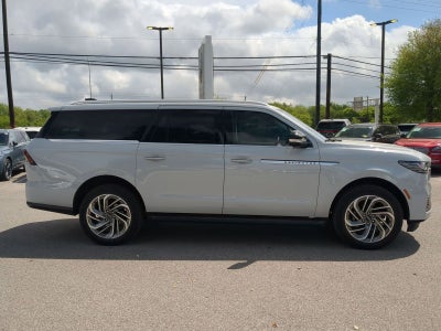 2026 Lincoln Navigator L Premiere