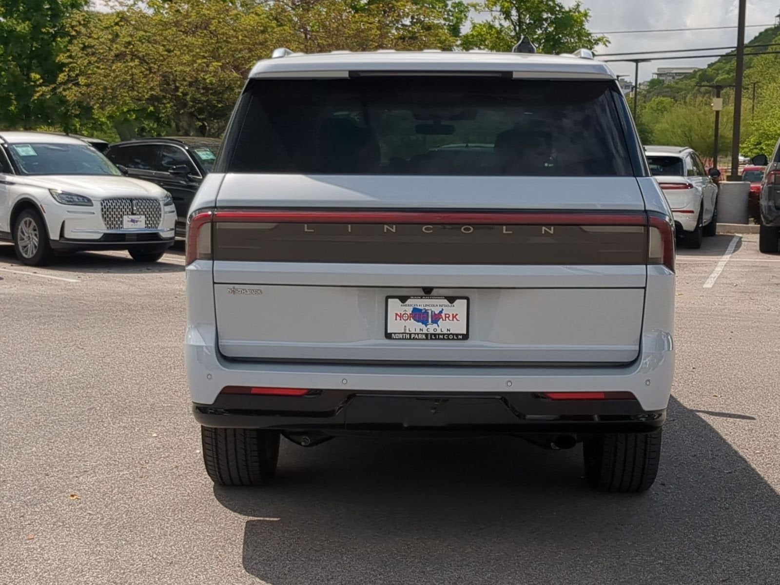 2026 Lincoln Navigator L Premiere