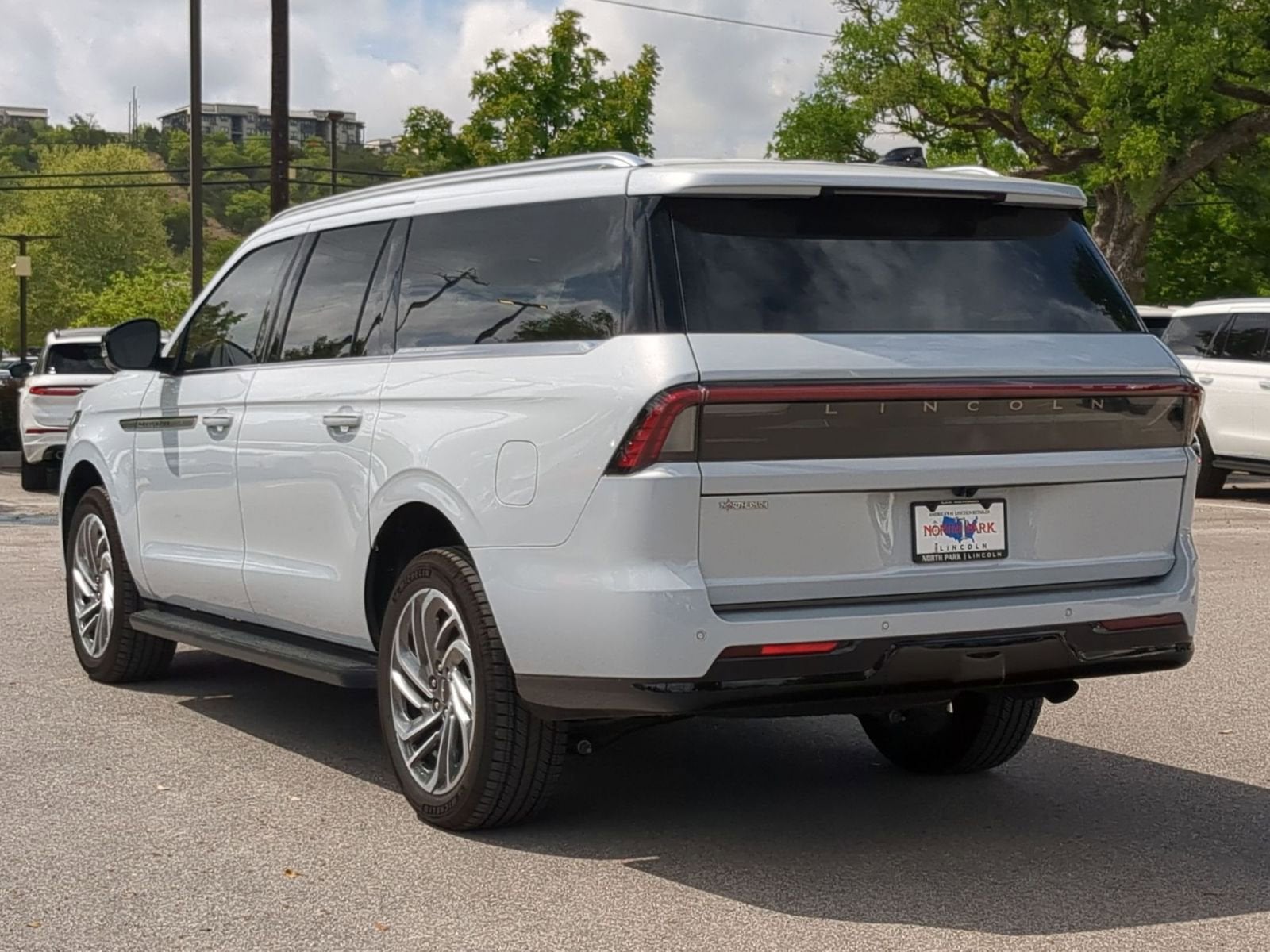 2026 Lincoln Navigator L Premiere