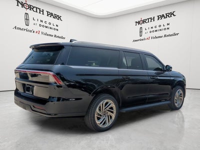 2026 Lincoln Navigator L Premiere
