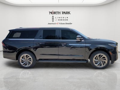 2026 Lincoln Navigator L Premiere