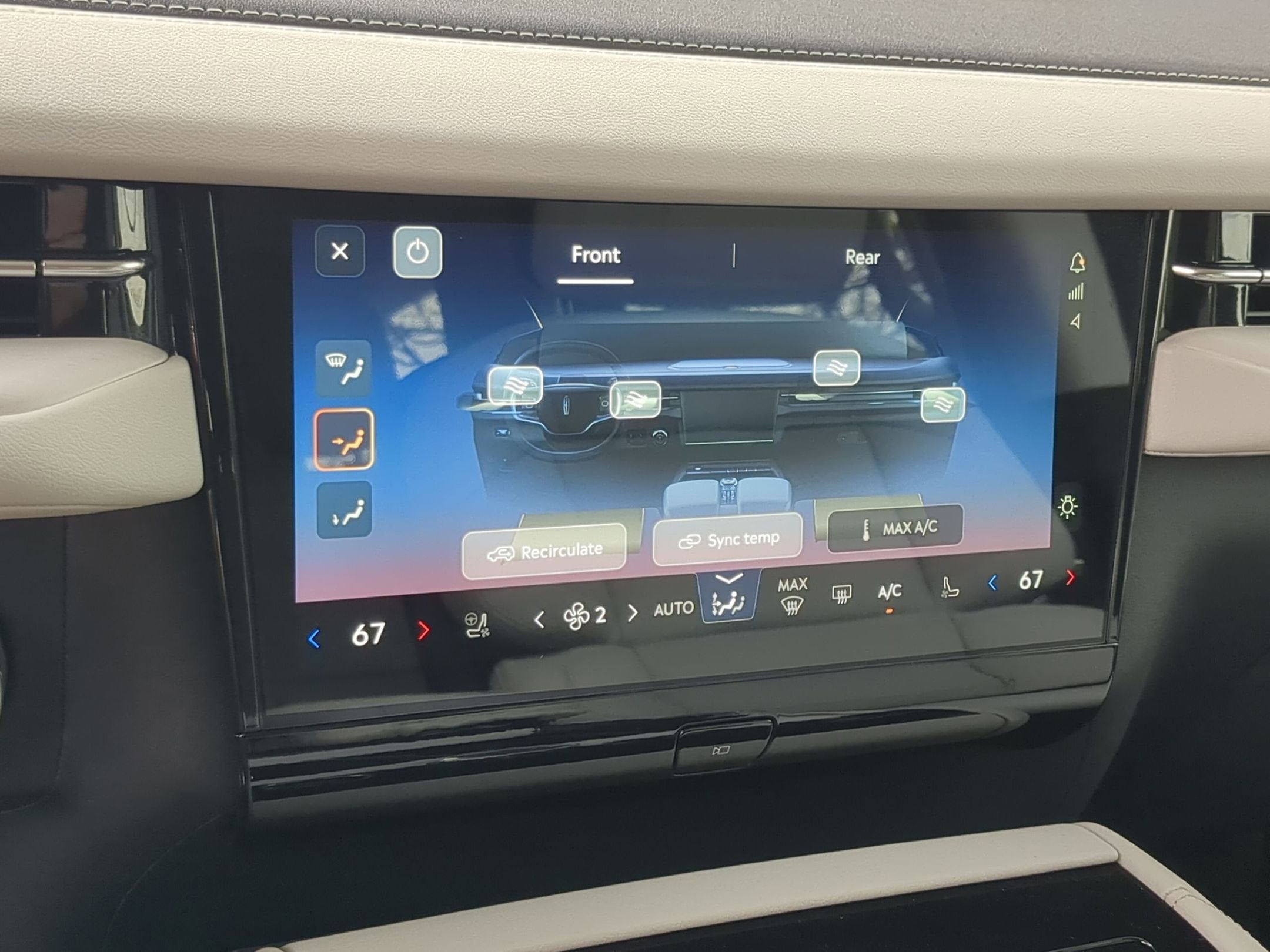 2026 Lincoln Navigator L Premiere