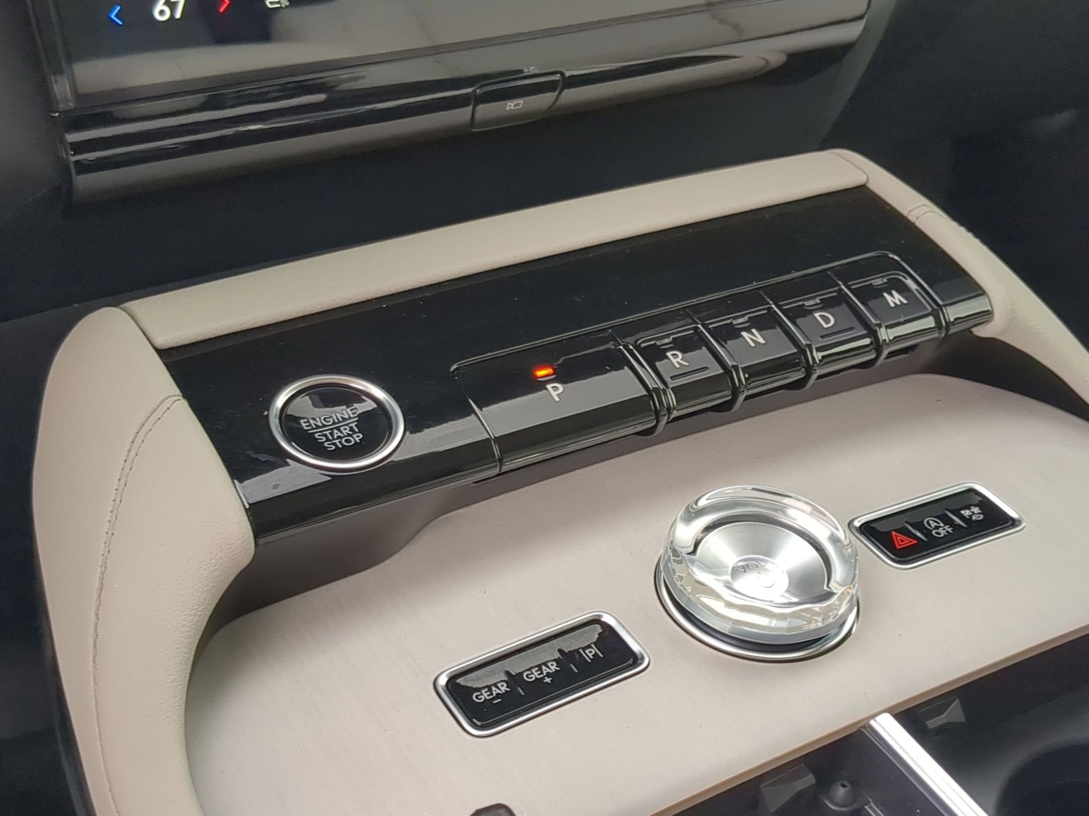 2026 Lincoln Navigator L Premiere