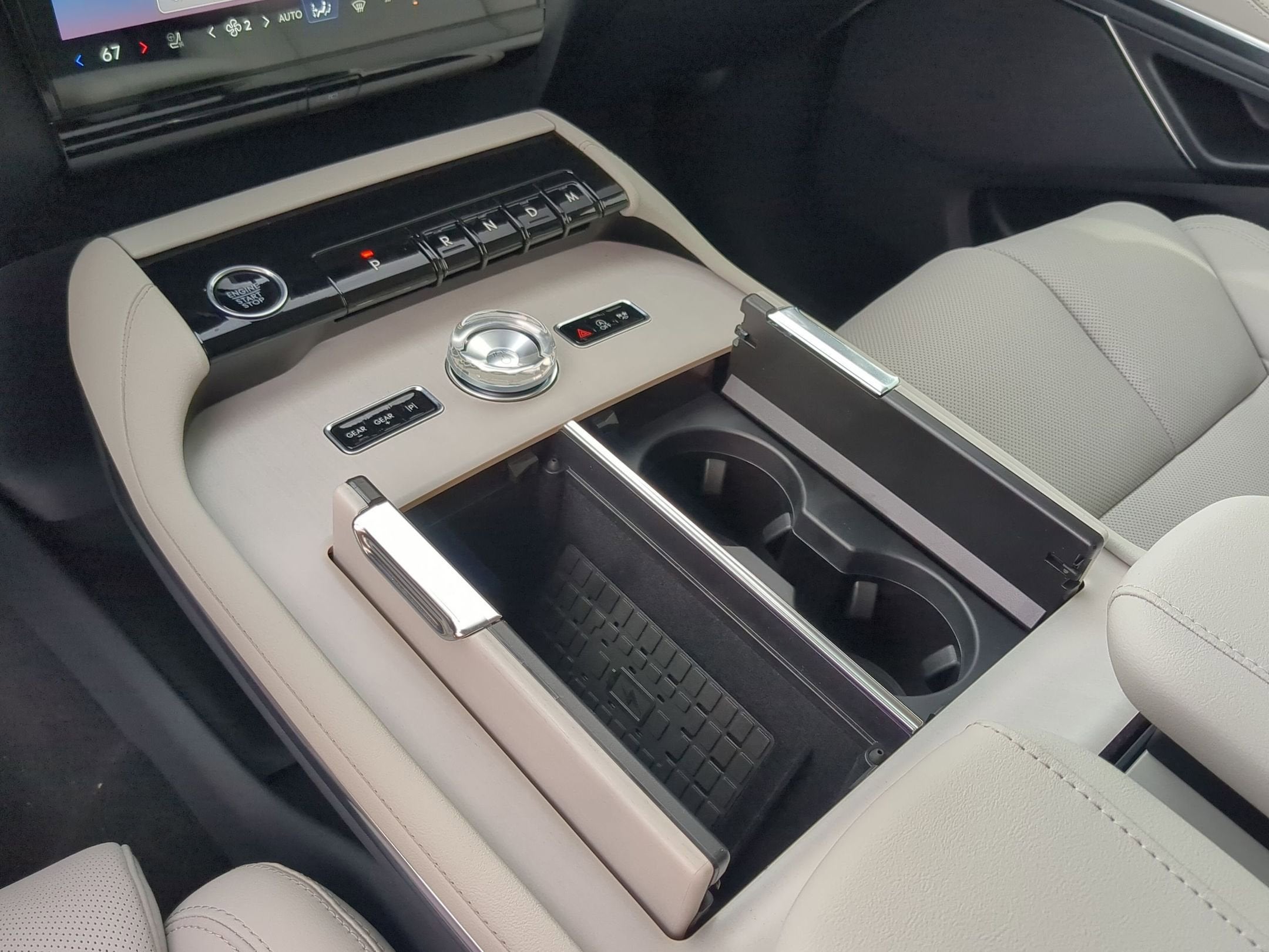 2026 Lincoln Navigator L Premiere