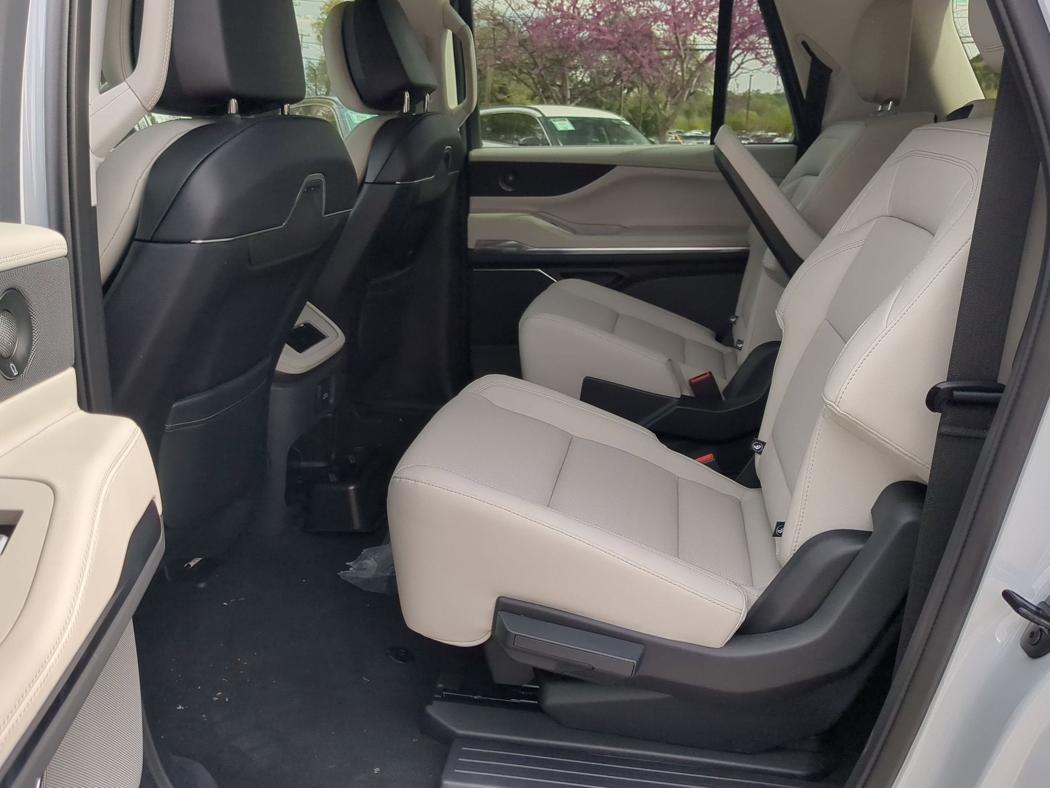 2026 Lincoln Navigator L Premiere