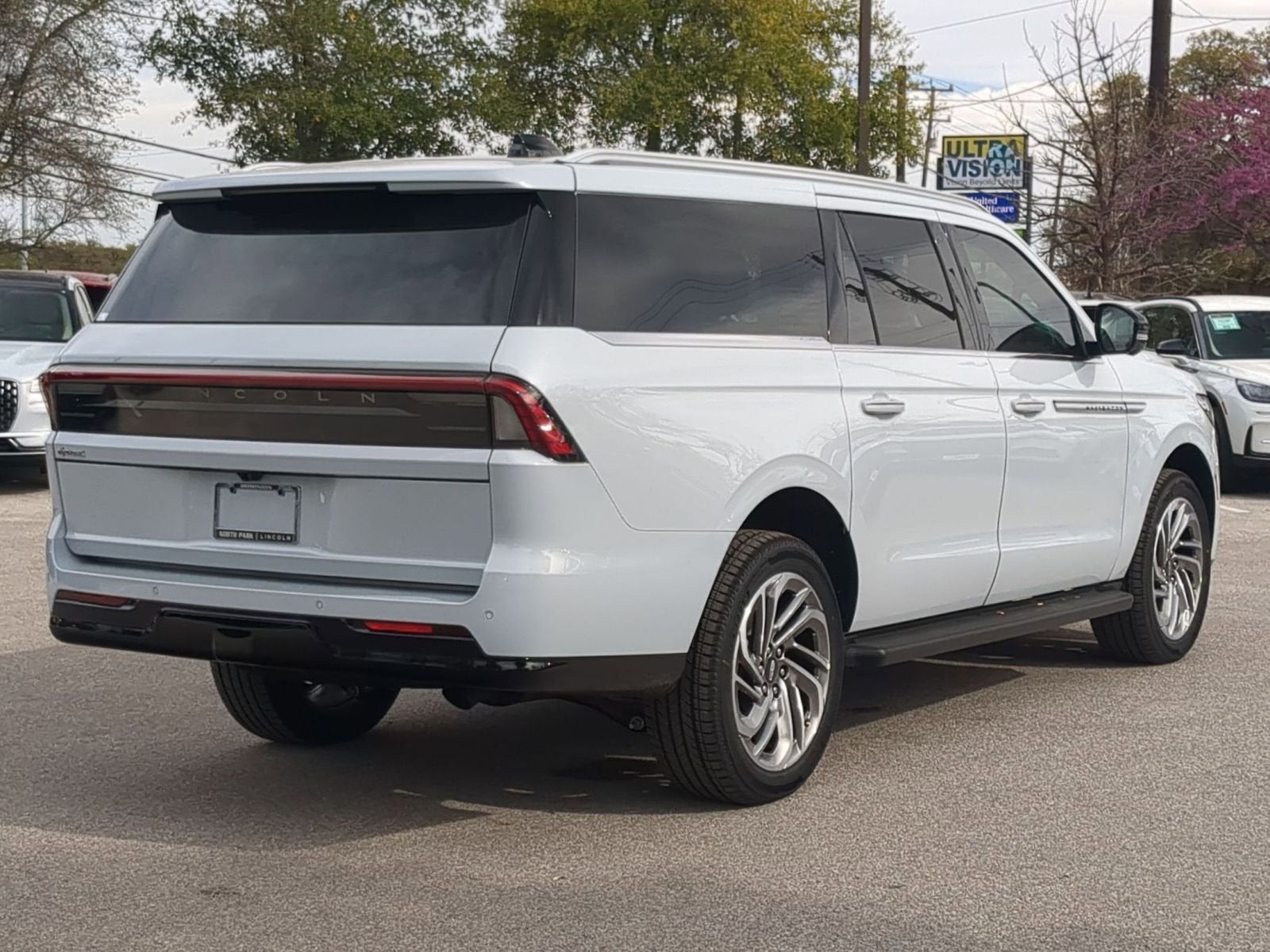 2026 Lincoln Navigator L Premiere