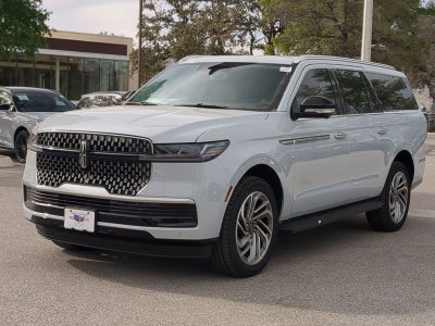 2026 Lincoln Navigator L Premiere