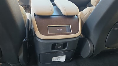 2027 Lincoln Navigator L Premiere