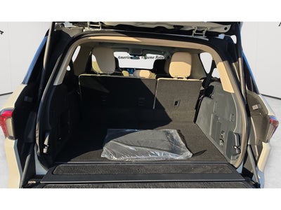 2027 Lincoln Navigator L Premiere
