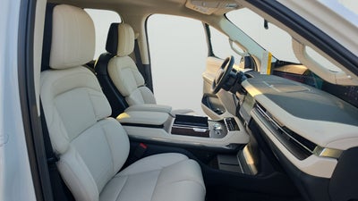 2027 Lincoln Navigator L Premiere