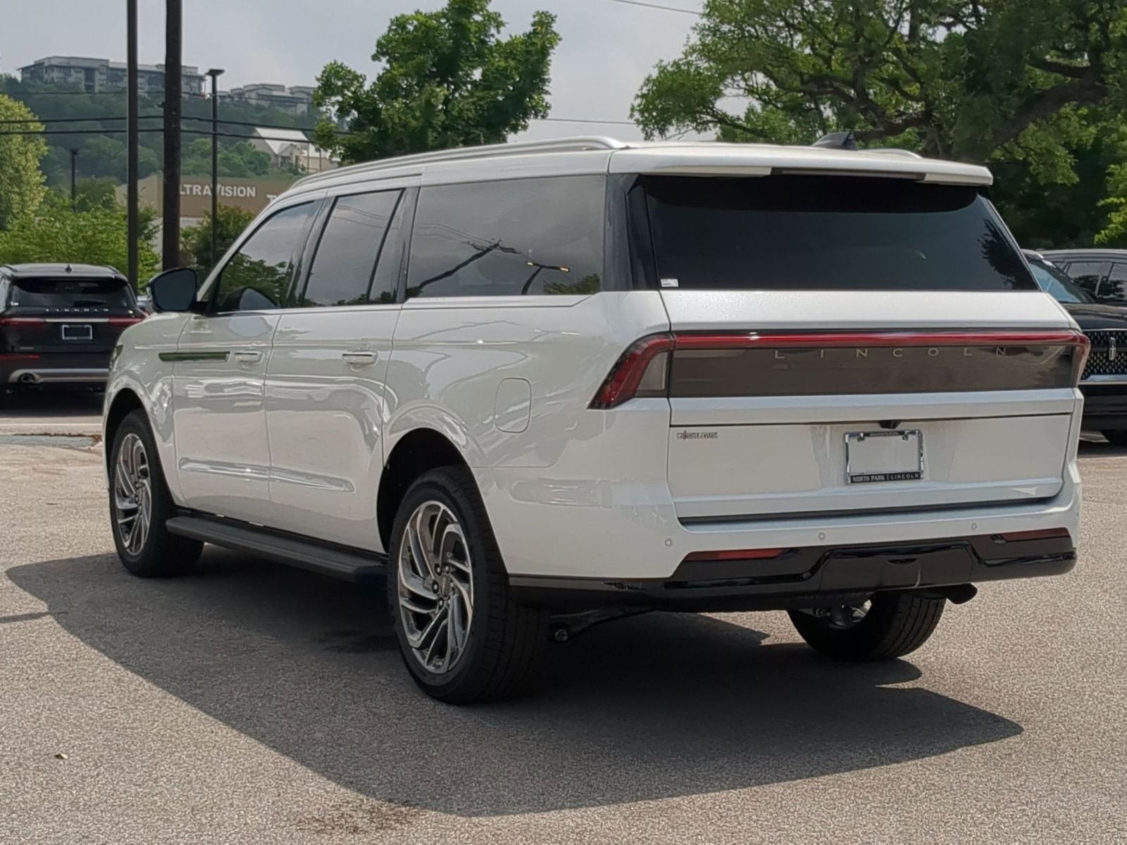 2026 Lincoln Navigator L Premiere