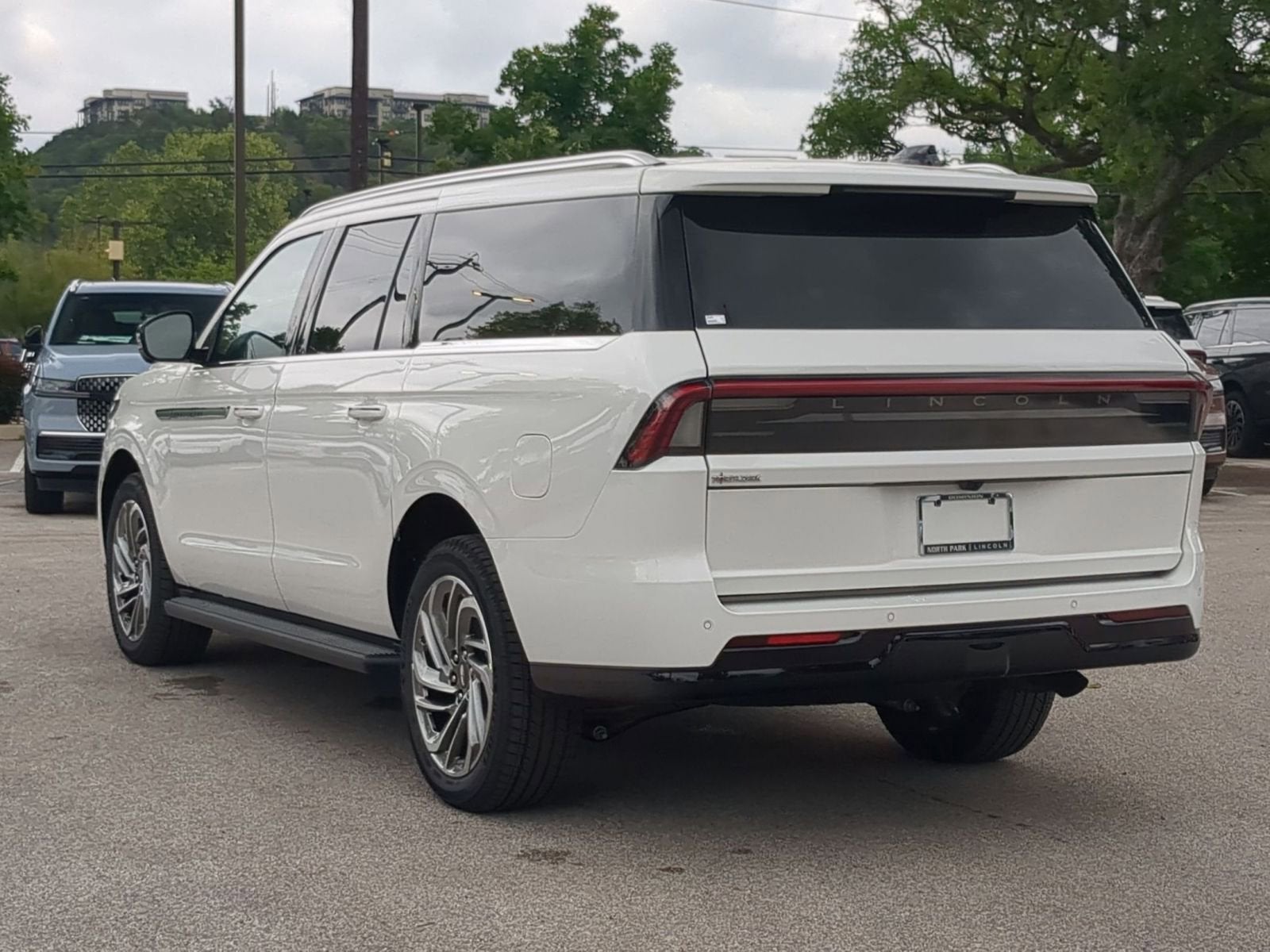 2026 Lincoln Navigator L Premiere