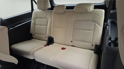 2027 Lincoln Navigator L Premiere
