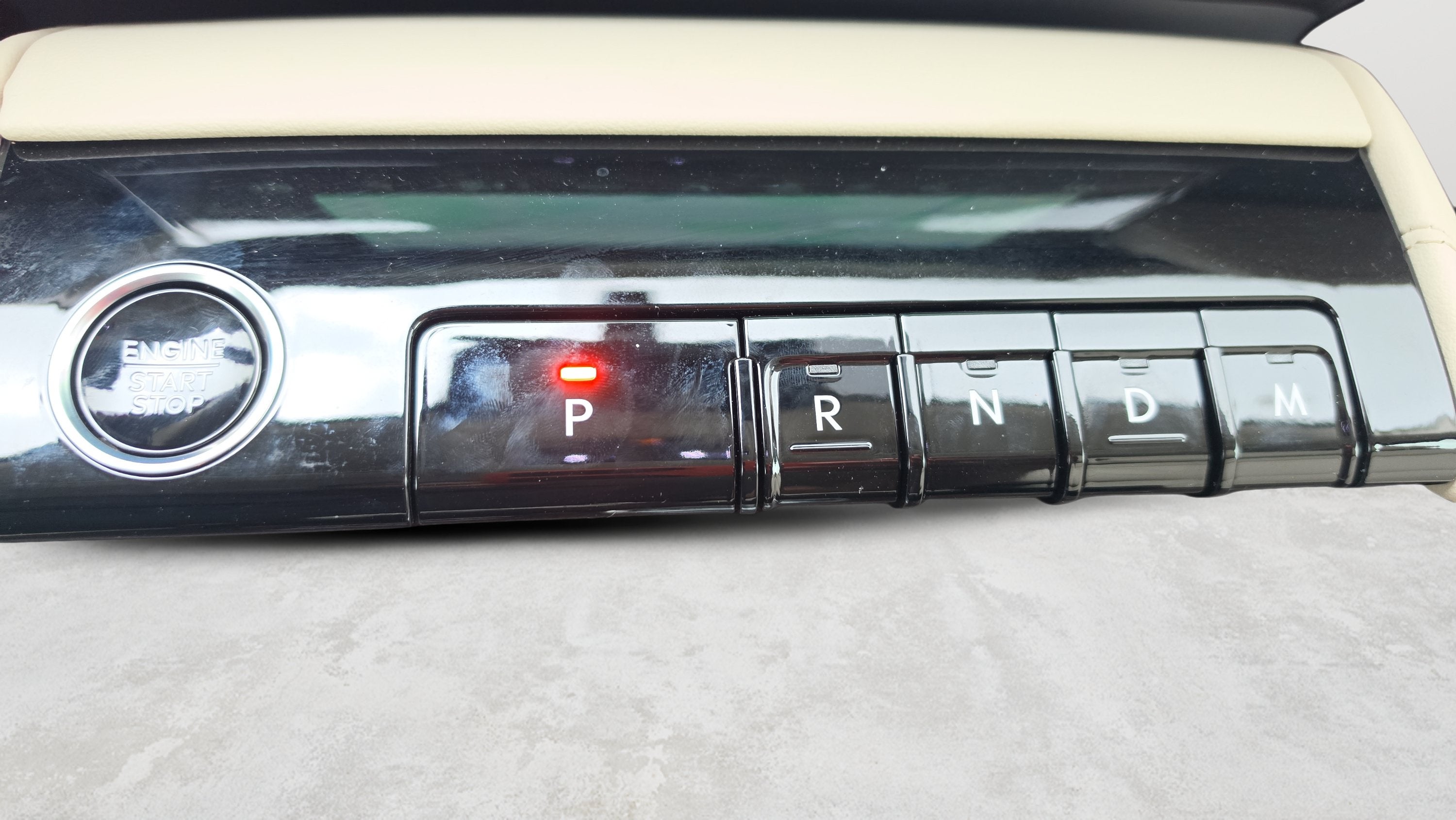 2027 Lincoln Navigator L Premiere