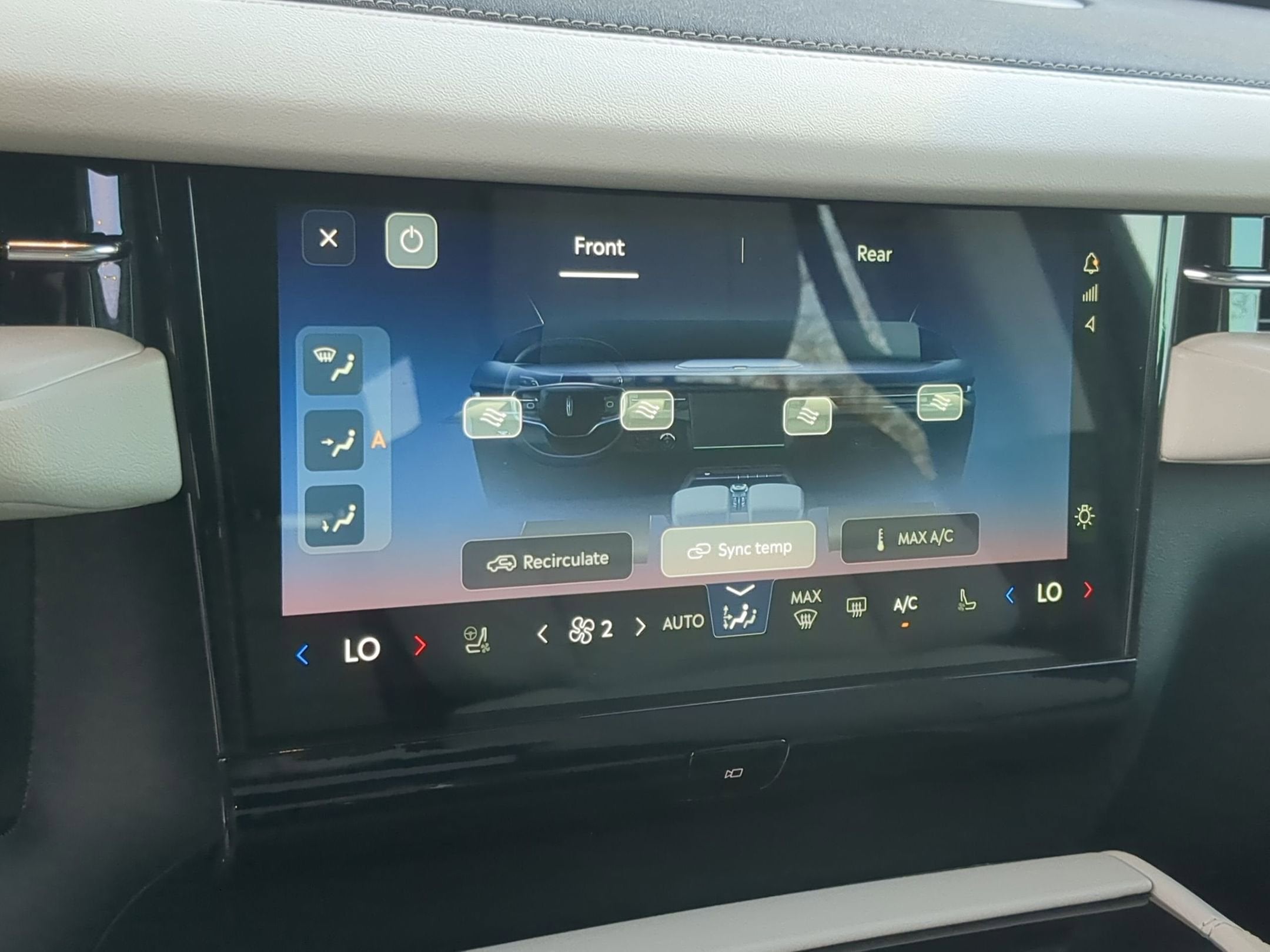 2026 Lincoln Navigator L Premiere