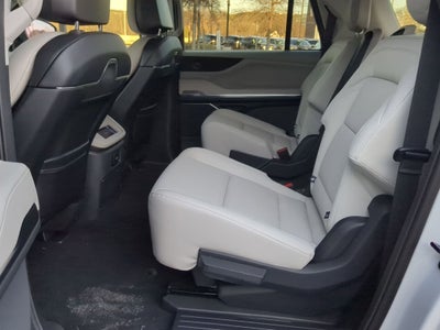 2026 Lincoln Navigator L Premiere