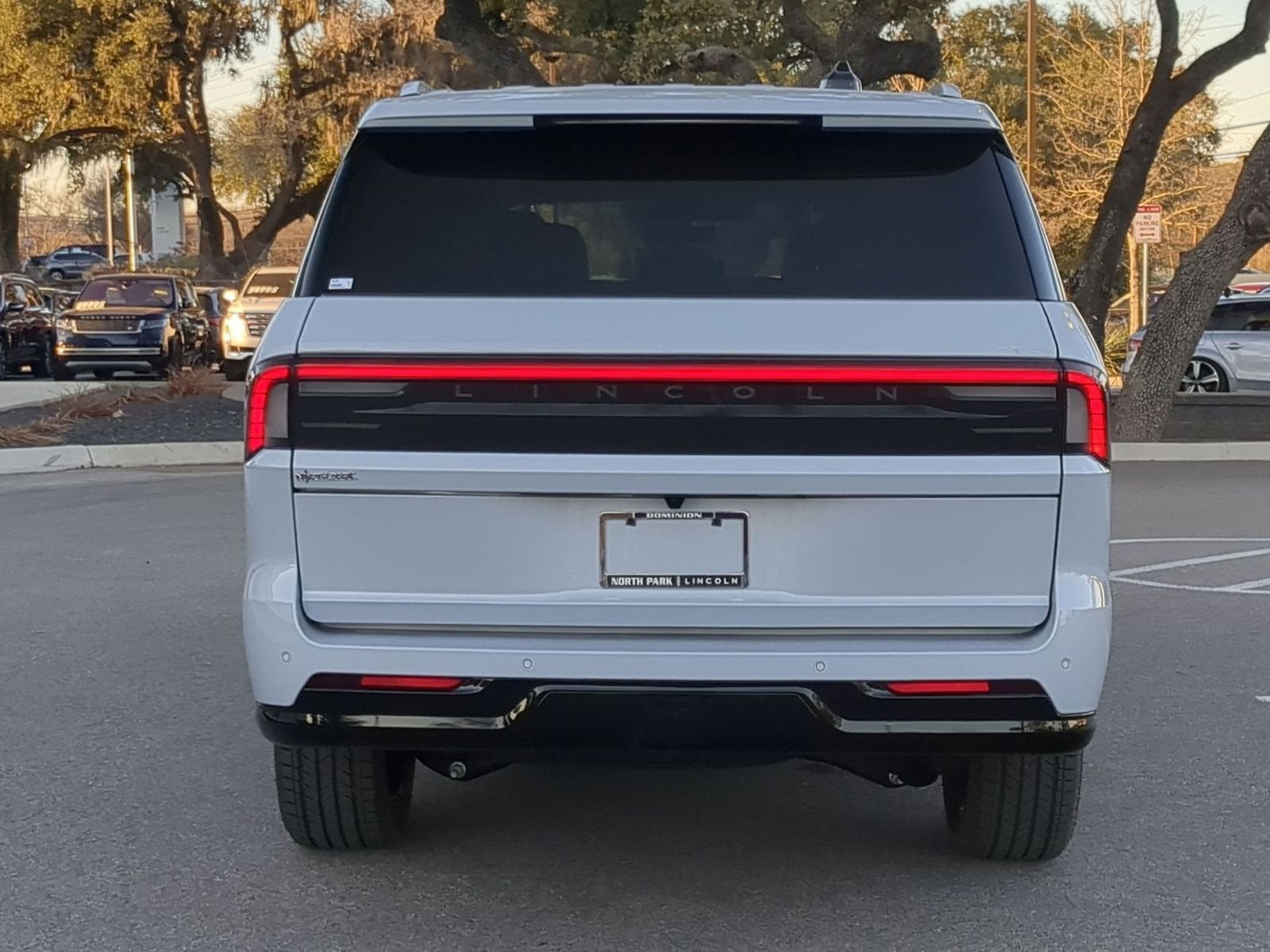 2026 Lincoln Navigator L Premiere