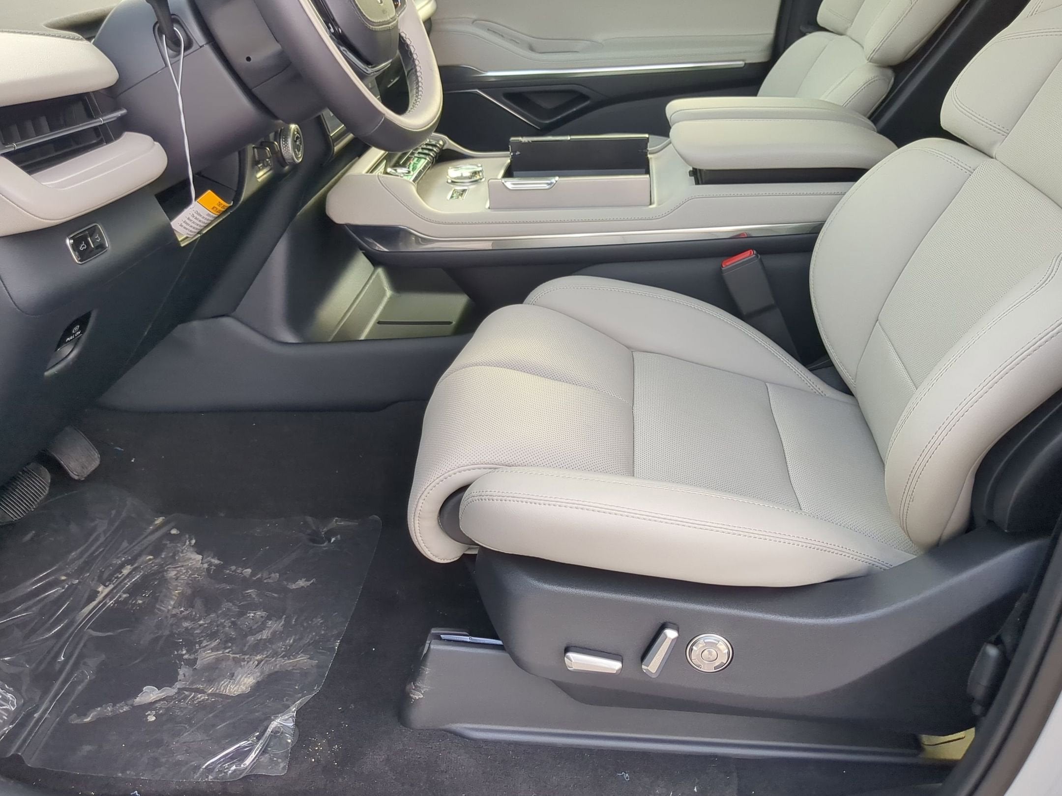 2026 Lincoln Navigator L Premiere