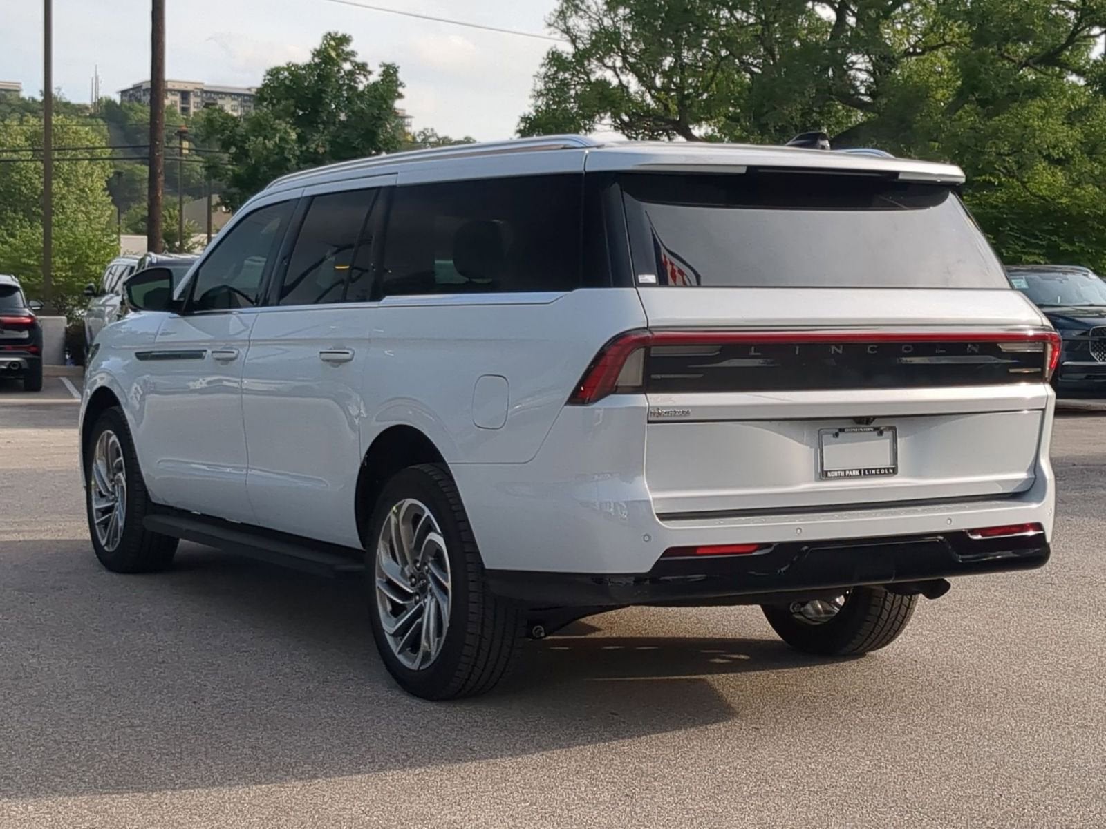 2026 Lincoln Navigator L Premiere