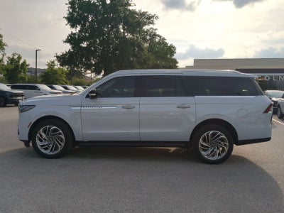2026 Lincoln Navigator L Premiere