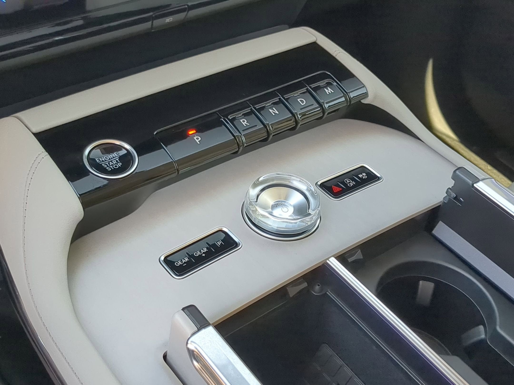 2026 Lincoln Navigator L Premiere