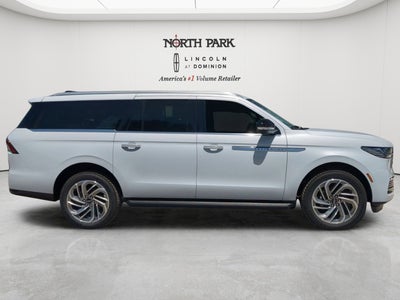 2026 Lincoln Navigator L Premiere