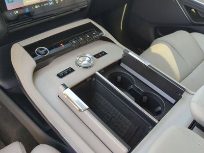 2026 Lincoln Navigator L Premiere