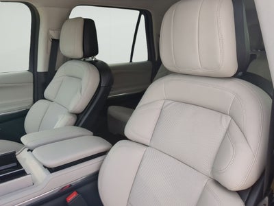 2026 Lincoln Navigator L Premiere