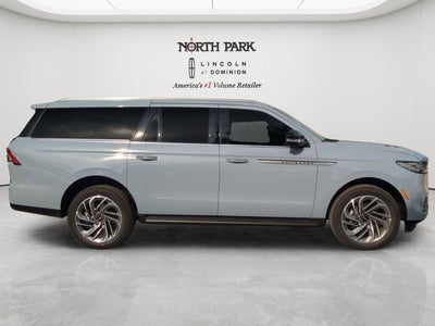 2026 Lincoln Navigator L Premiere