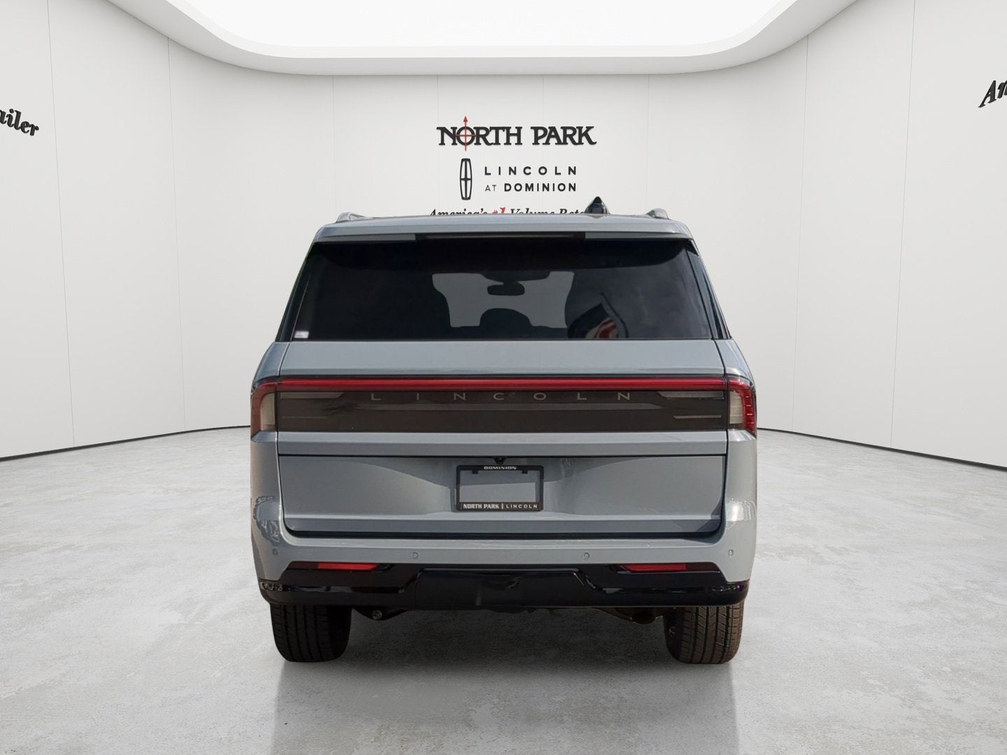 2026 Lincoln Navigator L Premiere