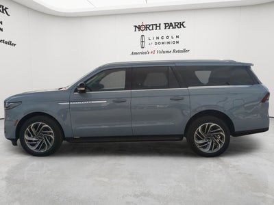 2026 Lincoln Navigator L Premiere