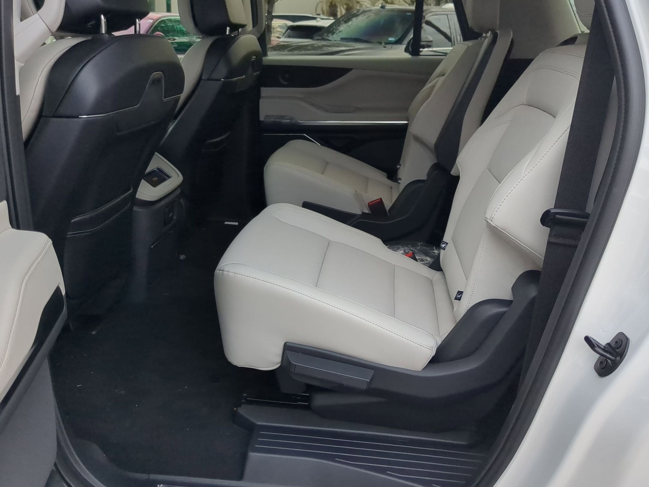 2026 Lincoln Navigator L Premiere