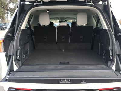 2026 Lincoln Navigator L Premiere