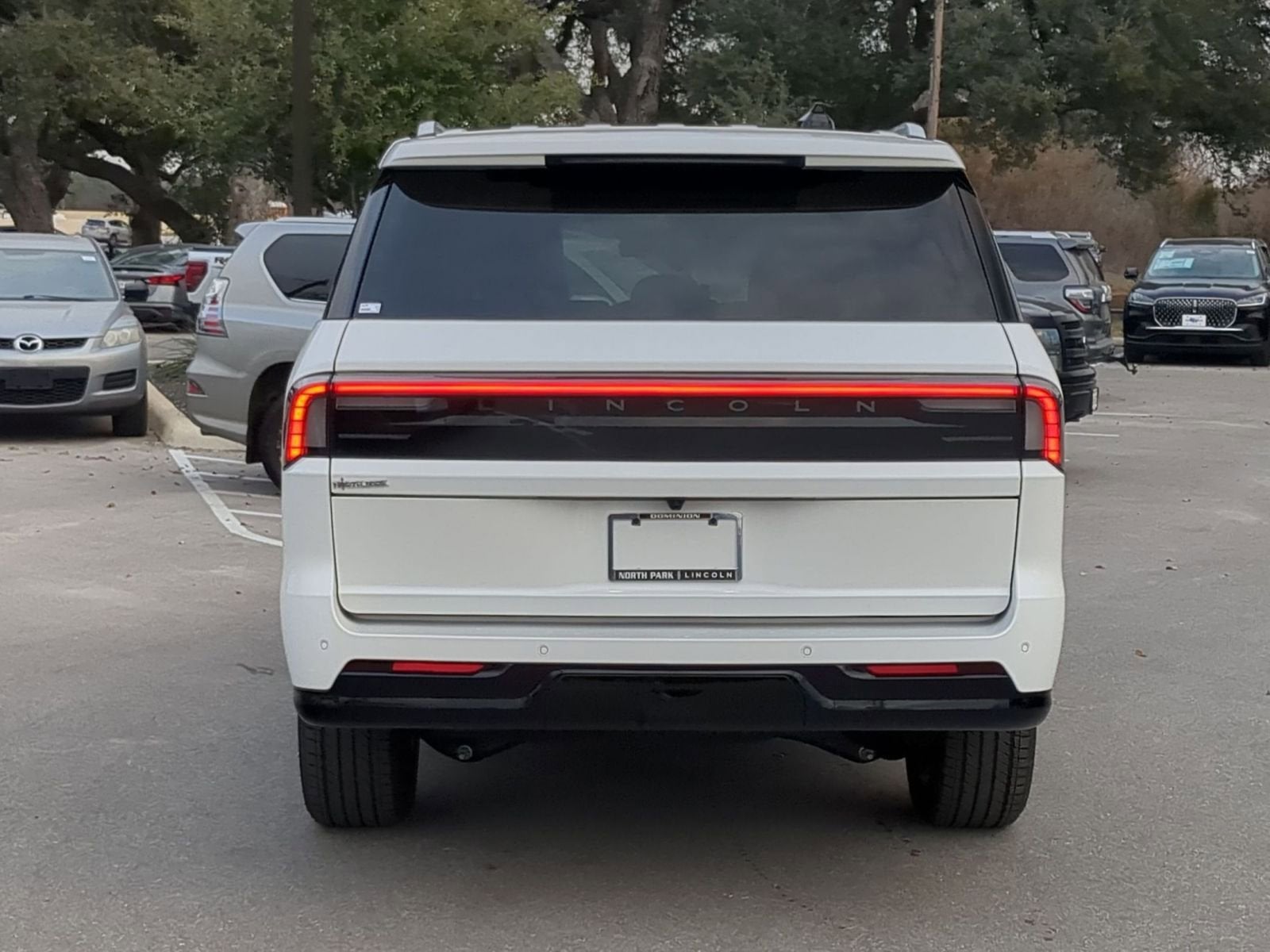 2026 Lincoln Navigator L Premiere