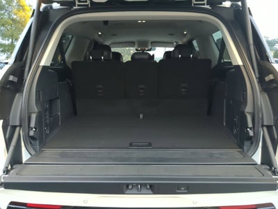 2026 Lincoln Navigator L Premiere