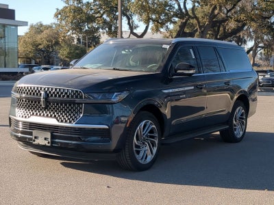 2026 Lincoln Navigator L Premiere