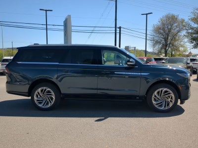2026 Lincoln Navigator L Premiere