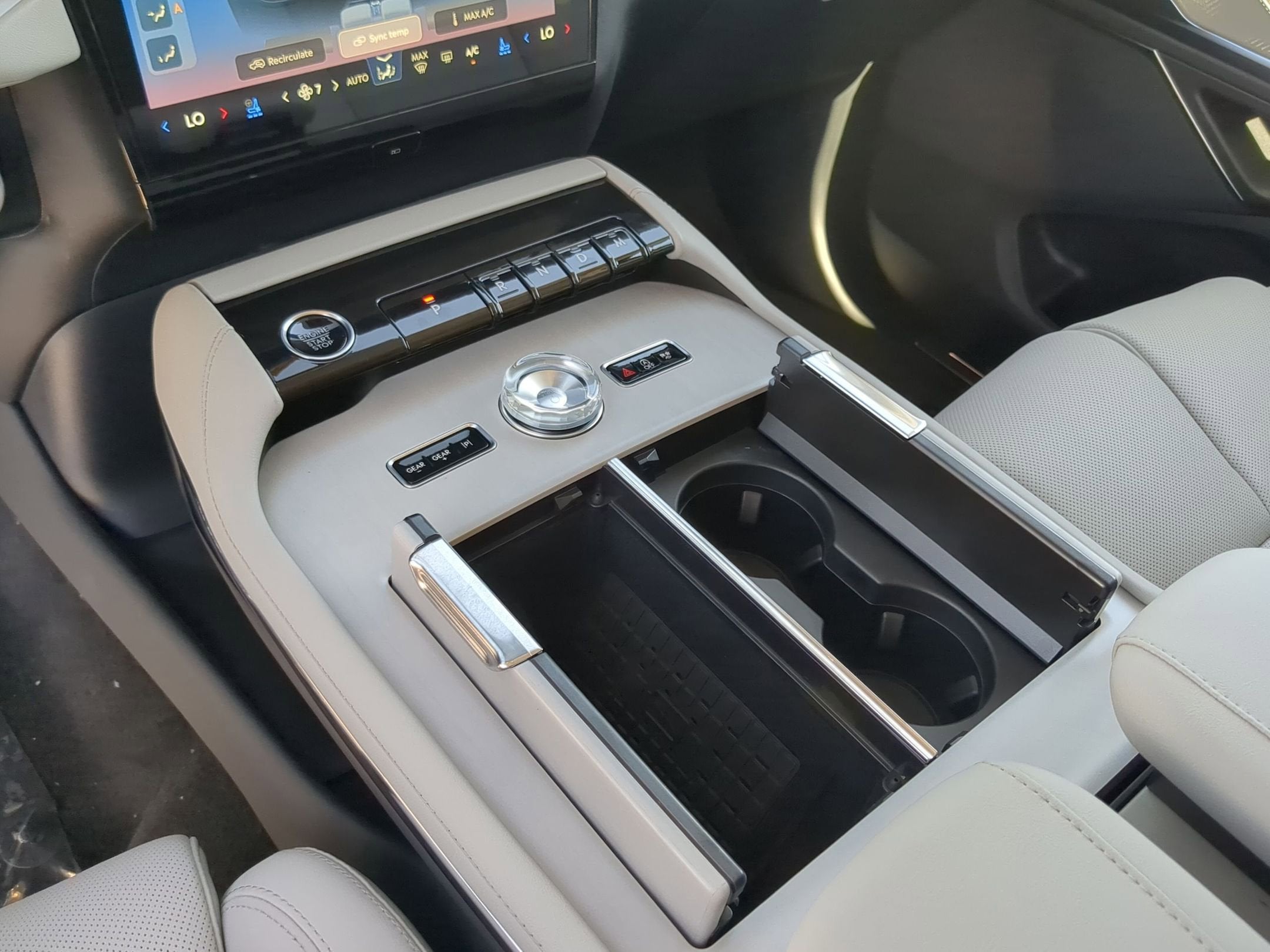 2026 Lincoln Navigator L Premiere