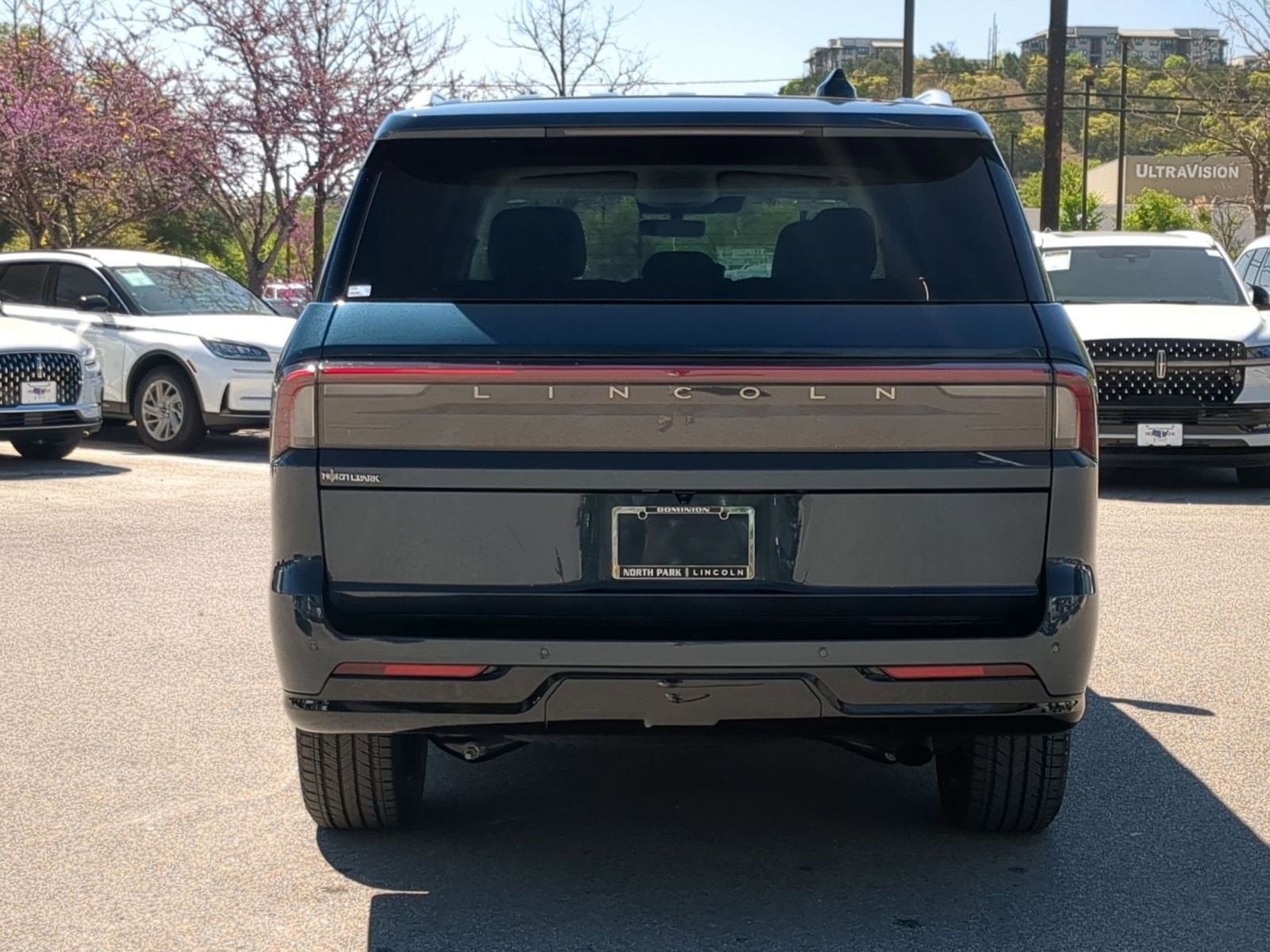 2026 Lincoln Navigator L Premiere