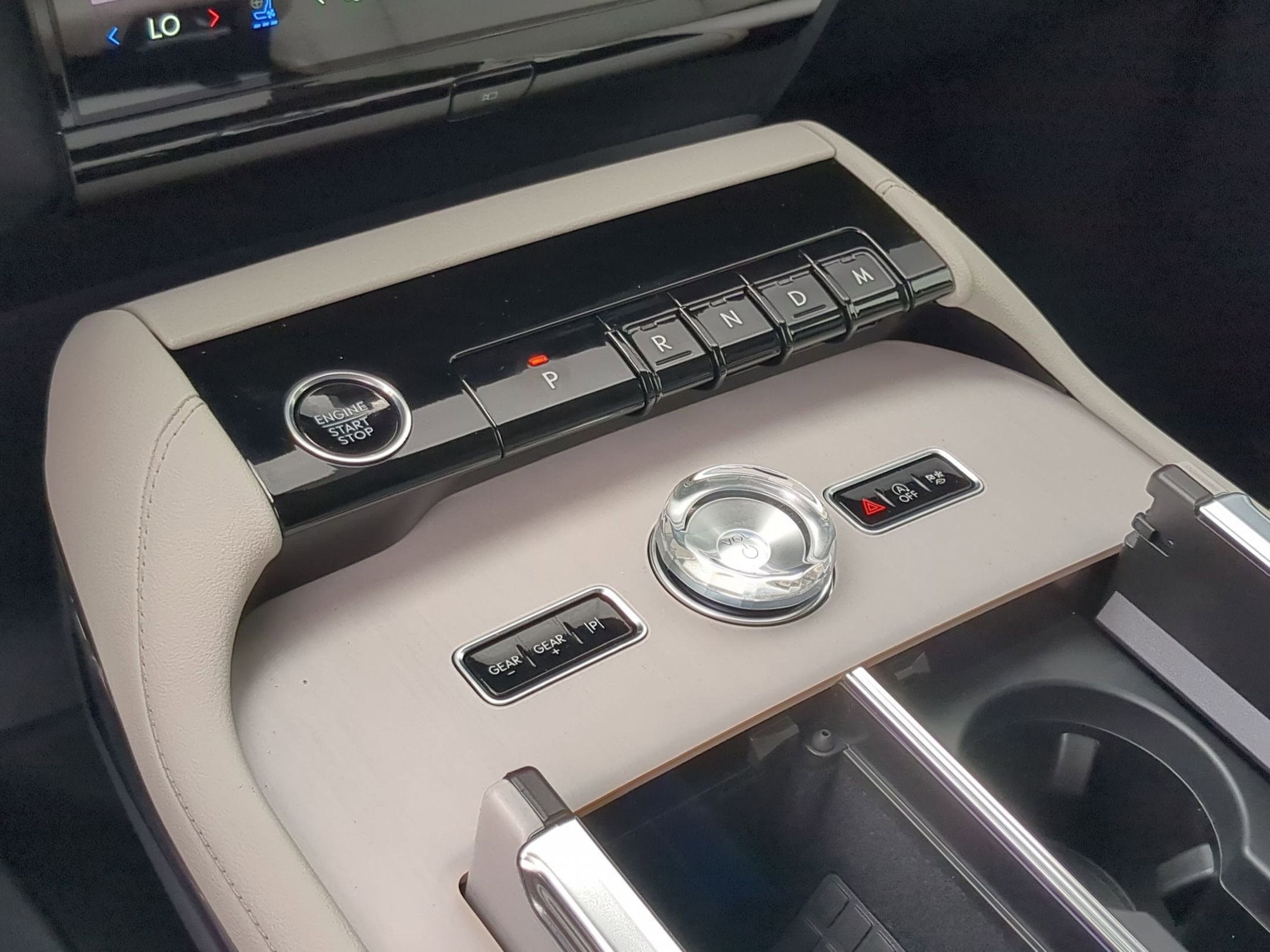 2026 Lincoln Navigator L Premiere
