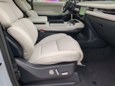 2026 Lincoln Navigator L Premiere