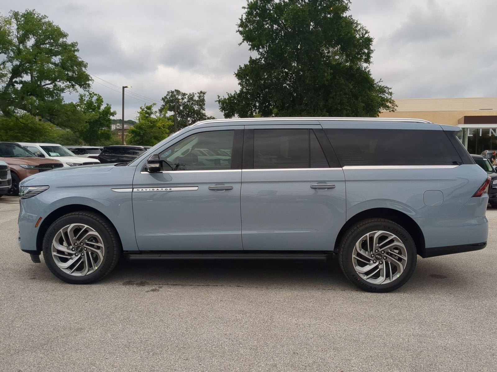 2026 Lincoln Navigator L Premiere