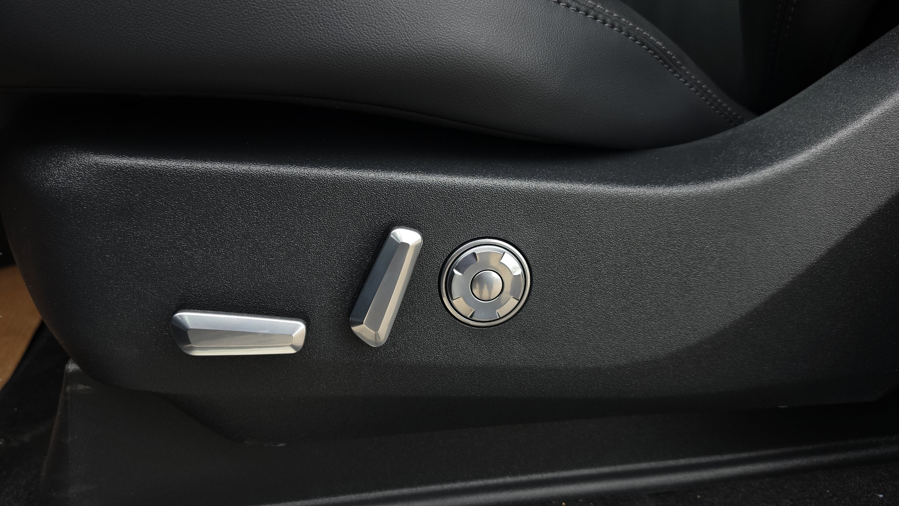2027 Lincoln Navigator L Premiere
