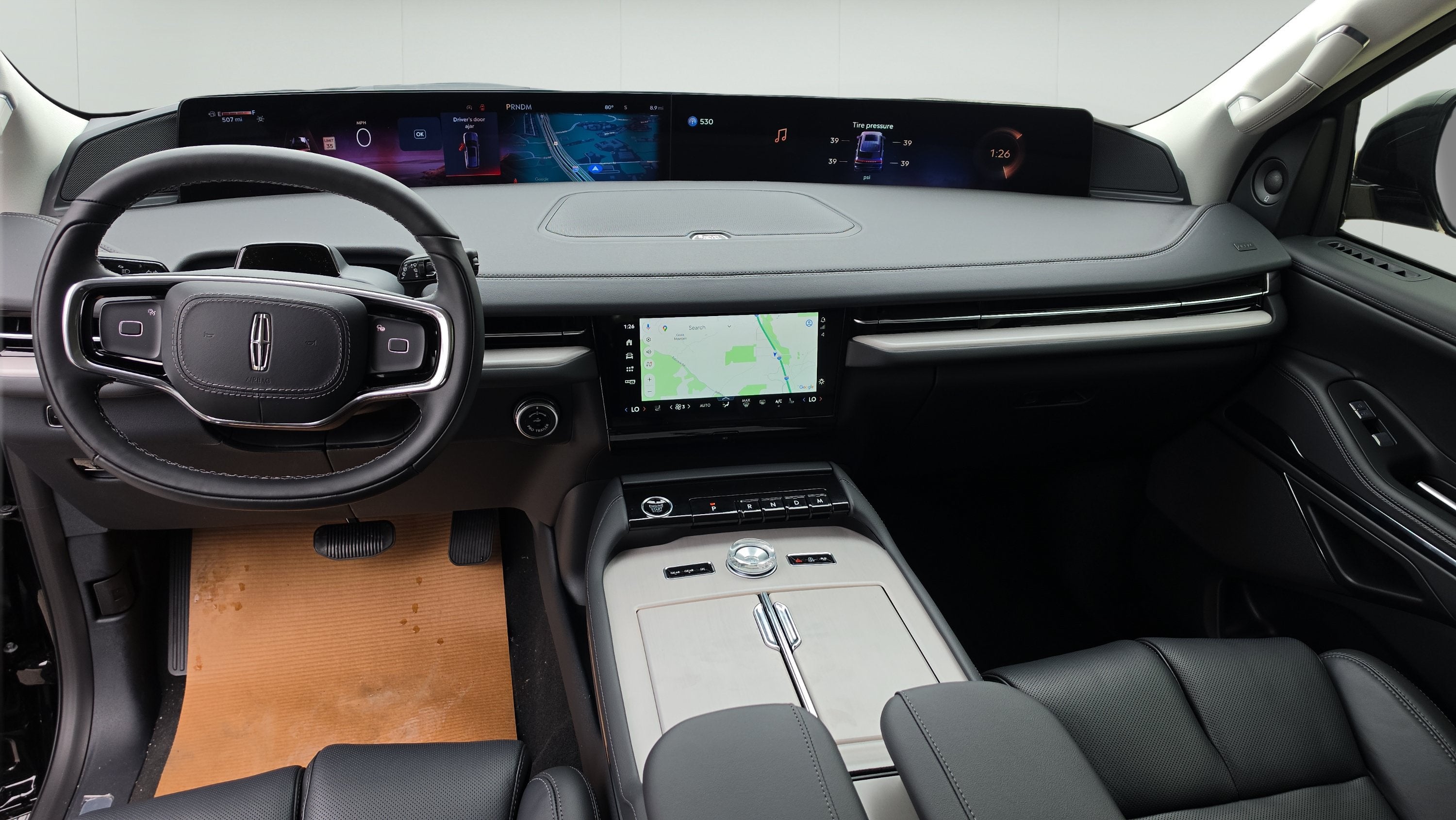 2027 Lincoln Navigator L Premiere