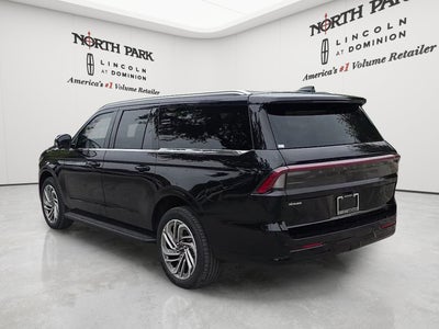 2027 Lincoln Navigator L Premiere