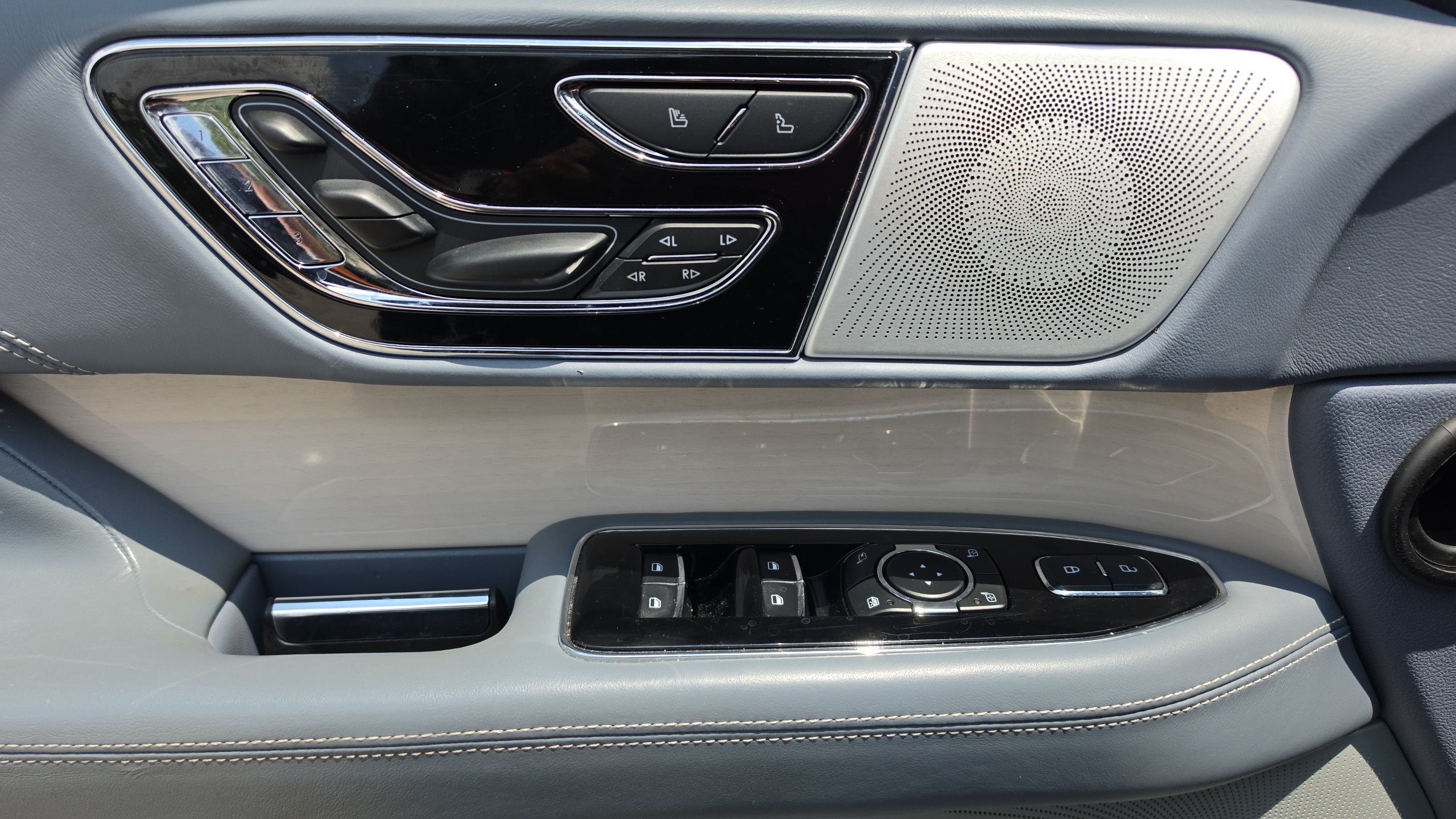 2024 Lincoln Navigator L Black Label