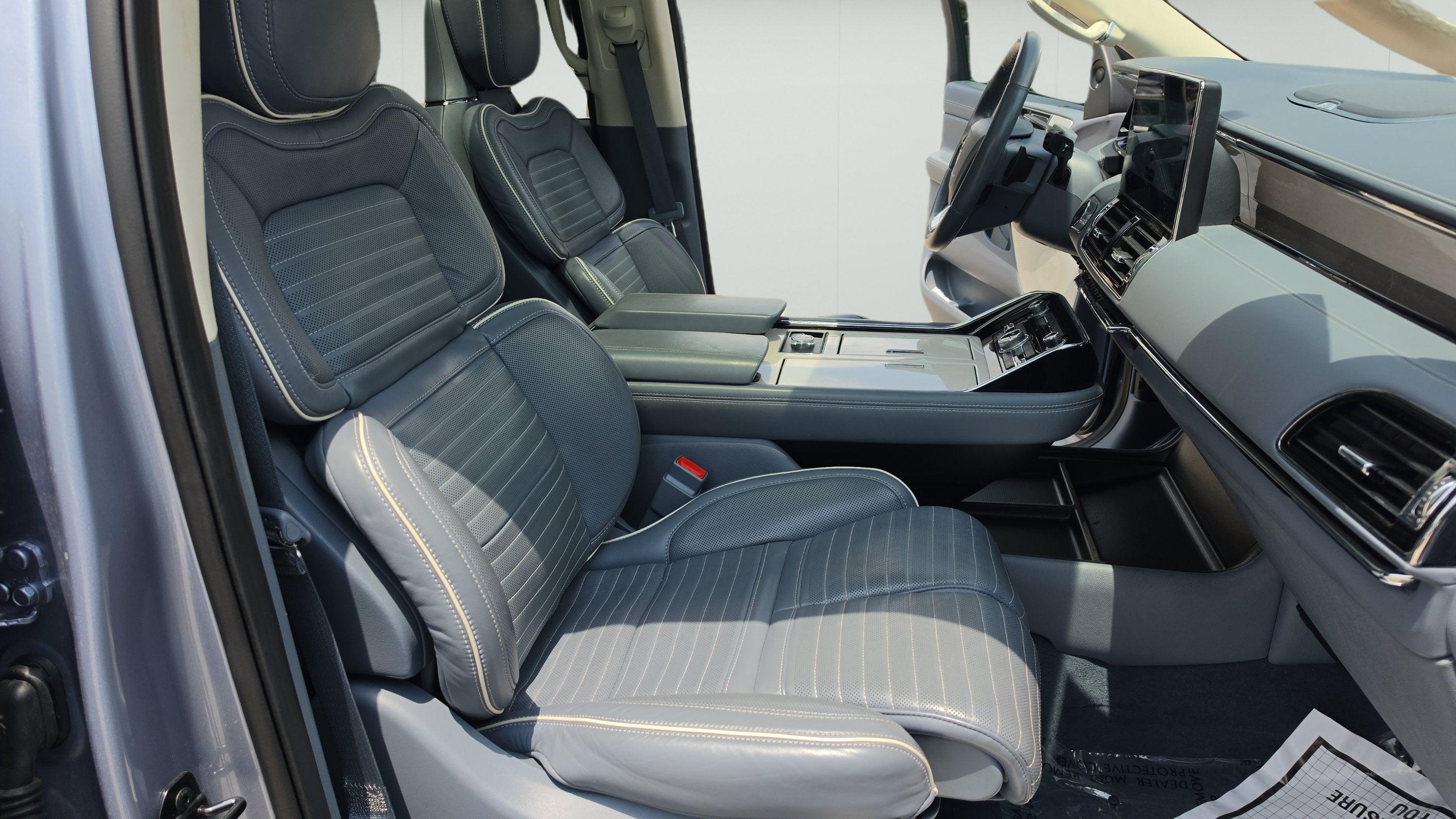 2024 Lincoln Navigator L Black Label